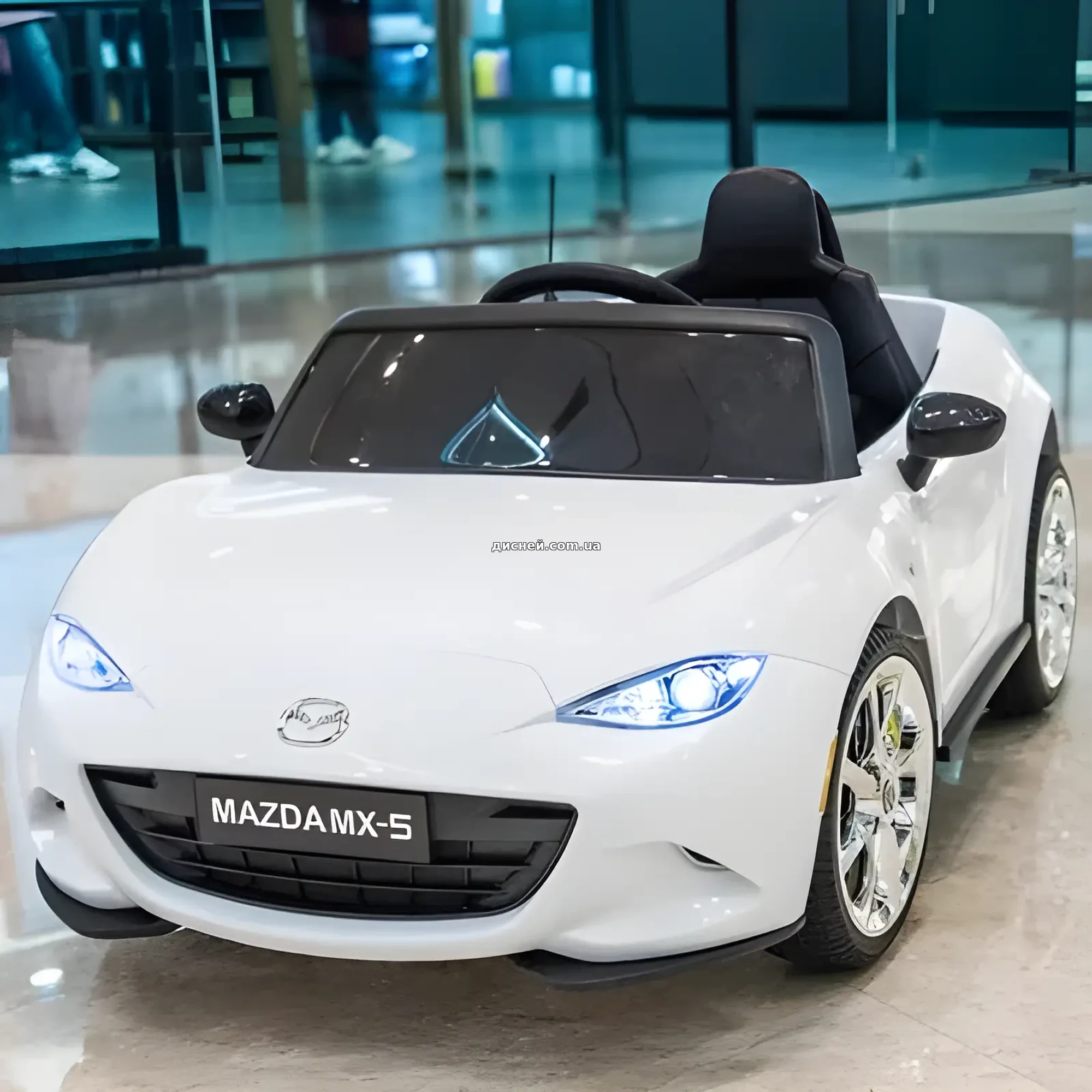 Детская машина M 5846EBLR-1 Mazda белая, четыре мотора - Купить в