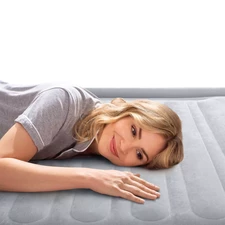 Надувная велюр кровать Intex 67768 с электронасосом, 191 х 137 х 33 см. фото 14