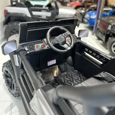 Детский электромобиль джип M 6353EBLRS-2 черный с двумя моторами фото 63