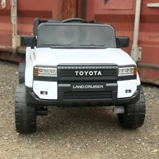 Детский электромобиль 2155FDEBLR-1(24V) белый Toyota с мягким сиденьем купить
