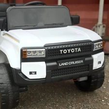 Детский электромобиль 2155FDEBLR-1(24V) белый Toyota с мягким сиденьем фото 41