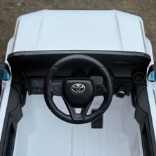 Детский электромобиль 2155FDEBLR-1(24V) белый Toyota с мягким сиденьем фото 54