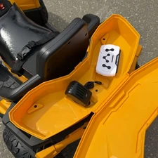 Детский квадроцикл M 6316EBLR-6 желтый на аккумуляторе с 4 моторами по 45W фото 92