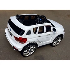 Детский электромобиль M 2762 (MP4) EBLR-1 BMW, кожаное сидение, белый фото 37