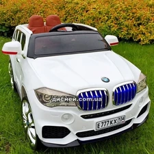 Детский электромобиль M 2762 (MP4) EBLR-1 BMW, кожаное сидение, белый фото 41