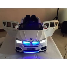 Детский электромобиль M 2762 (MP4) EBLR-1 BMW, кожаное сидение, белый фото 63
