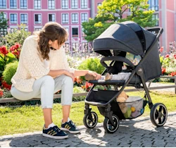 Купить детскую прогулочную коляску в Виннице
